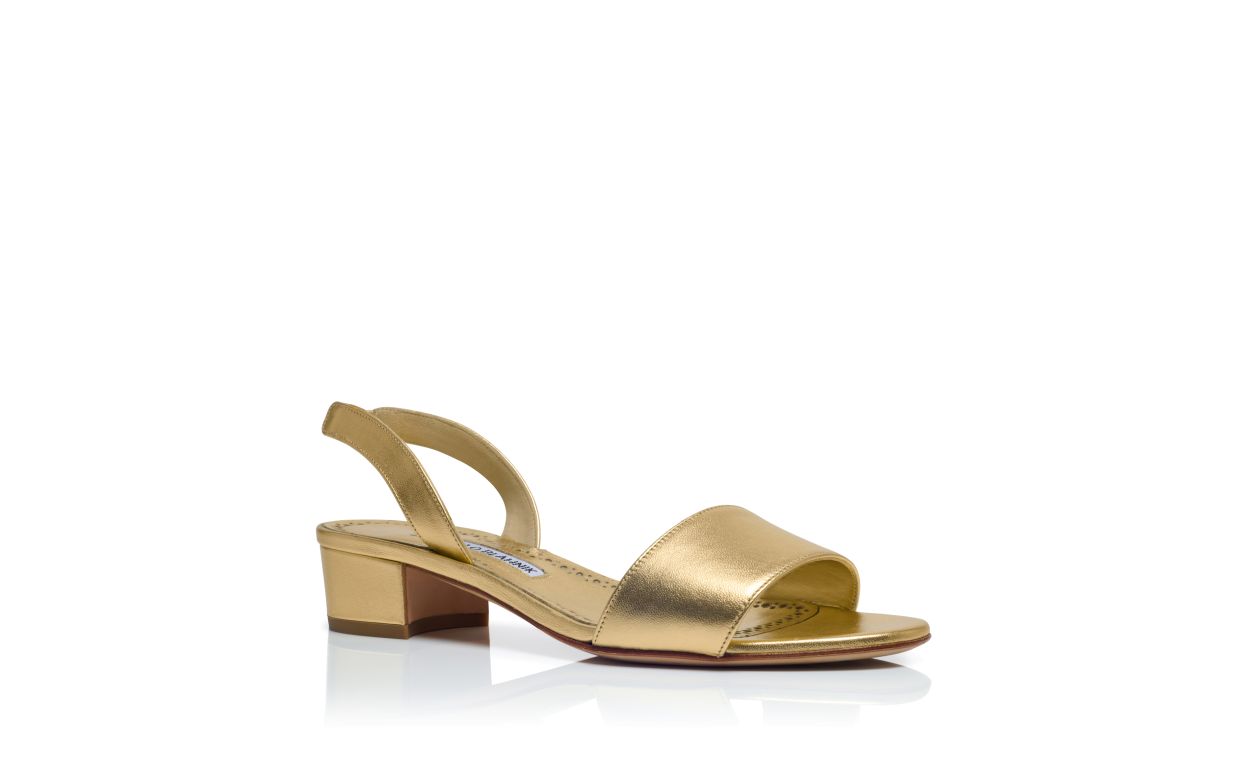 Sandalias de cuero napa dorado con correa trasera