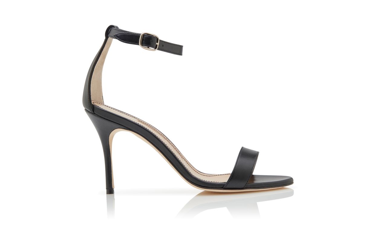 Sandalias de cuero de napa negro con correa para el tobillo