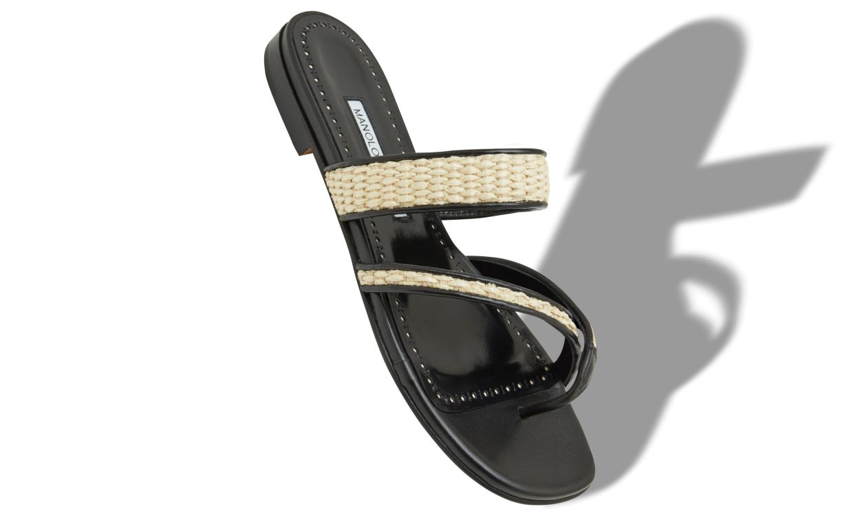 Sandalias planas de rafia negras y beige