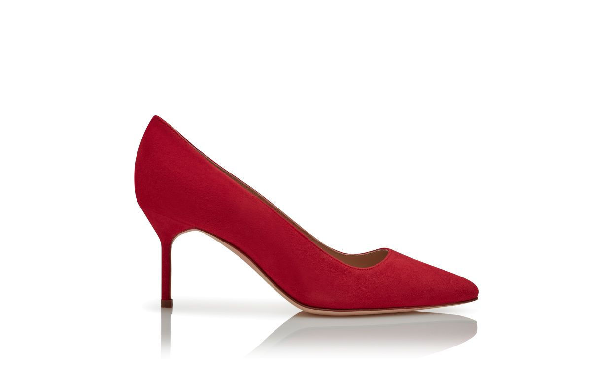 Zapatos de tacón punta de pico de ante rojo brillante