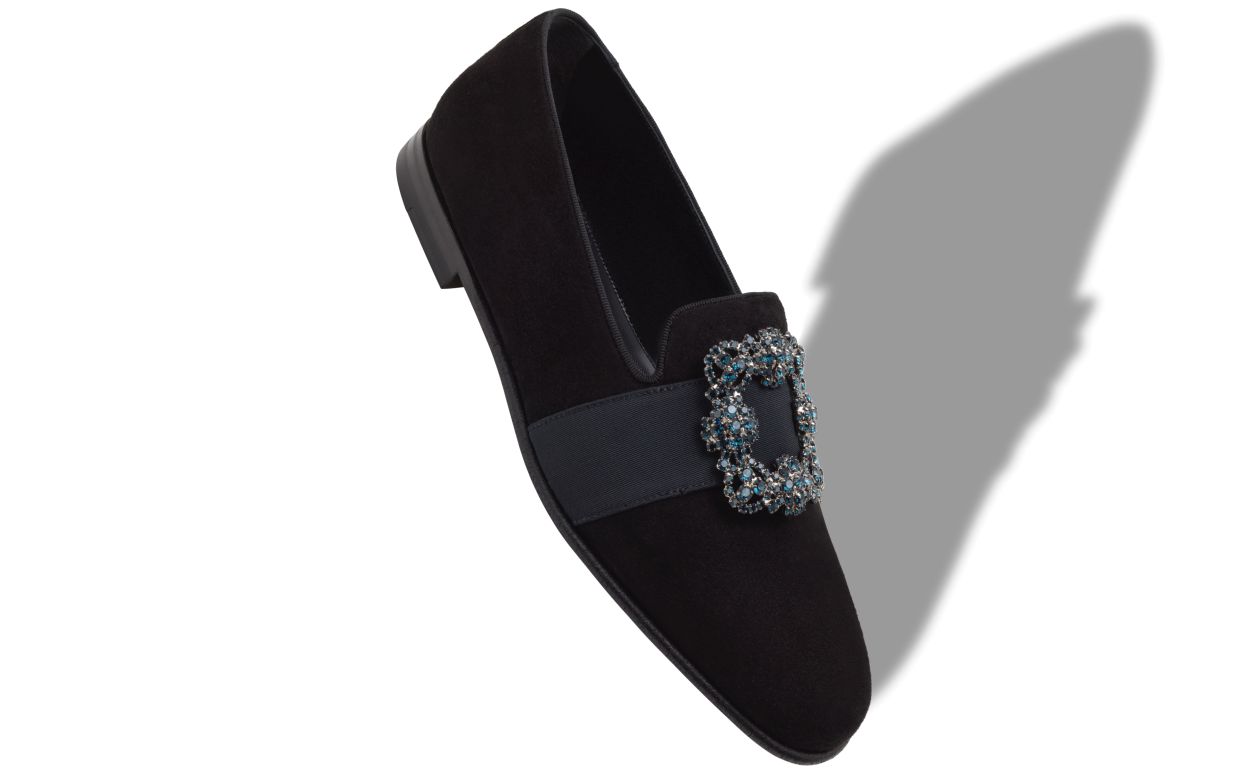 Zapatillas de ante negro con hebilla de joya