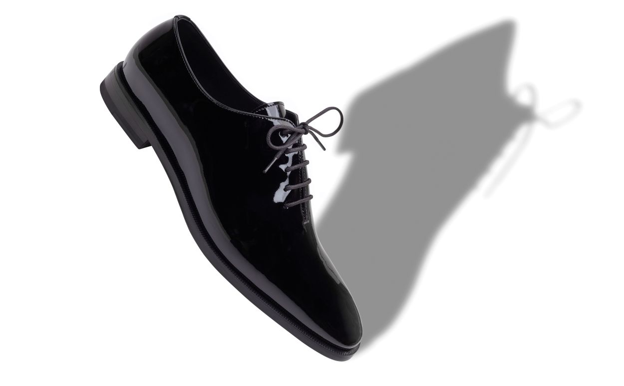 Zapatos de cuero de ternera negro con cordones